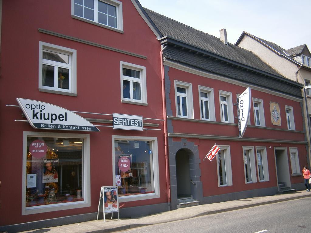 Ferienwohnung Am Nuerburgring อาเดเนา ห้อง รูปภาพ